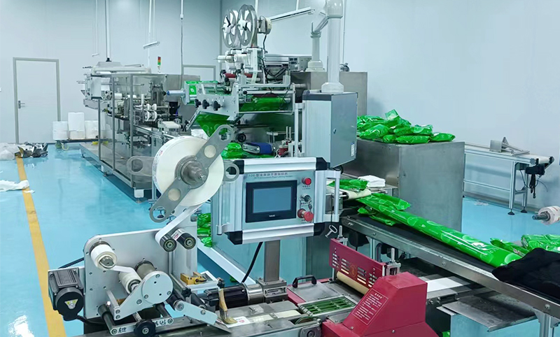 6道全自動(dòng)濕巾機(jī)器 6道全自動(dòng)濕巾機(jī)器